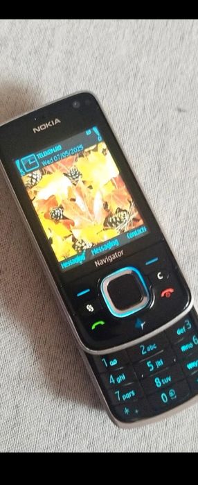 Nokia 6210 Navigator ( liber de rețea)