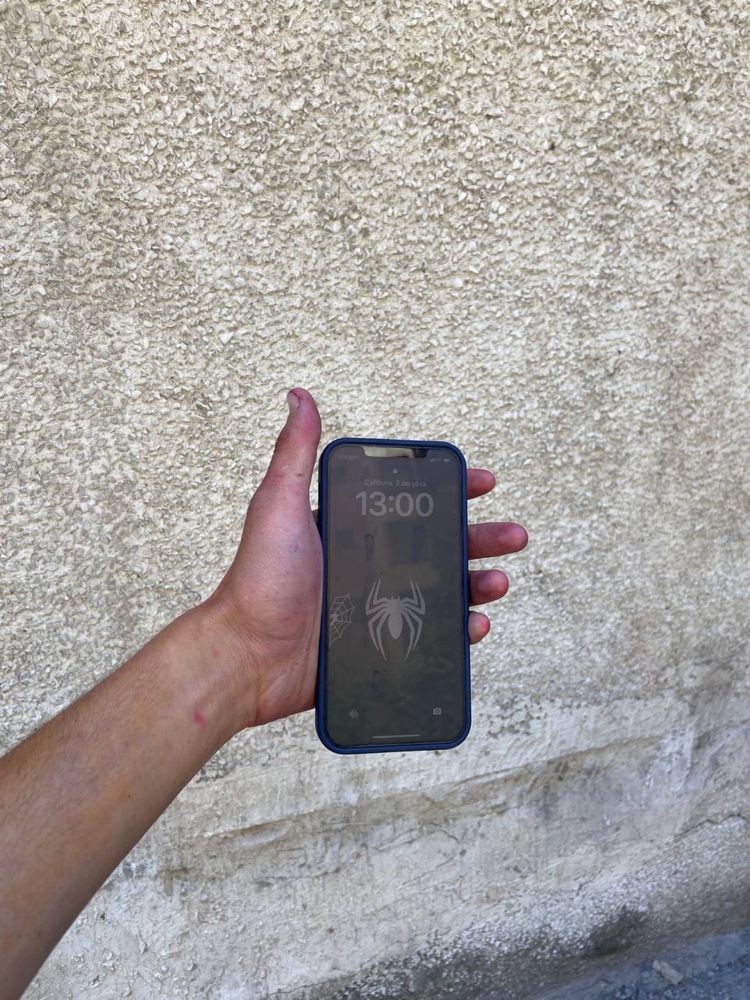 Iphone12 sotladi