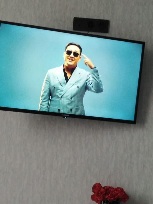 Телевизор Samsung Q90 PRO