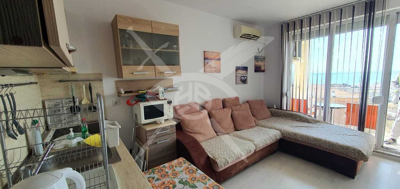 Продава се Ателие в Свети Влас - 42 кв.м за 1762 €/кв.м - Снимка #1