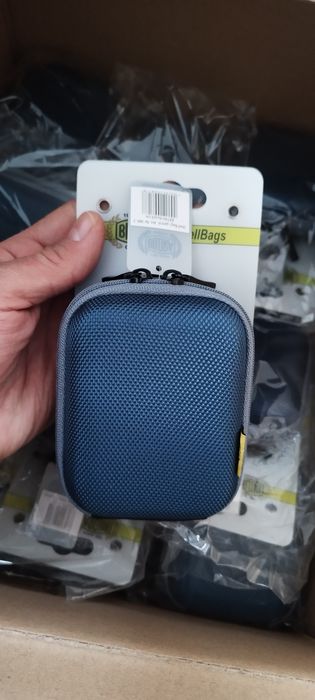 Портмонета тип монетник на едро