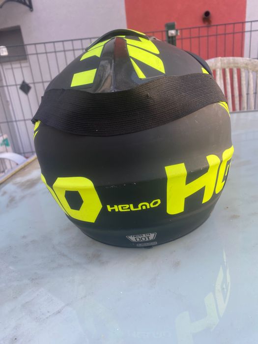 Vând cască pentru cross