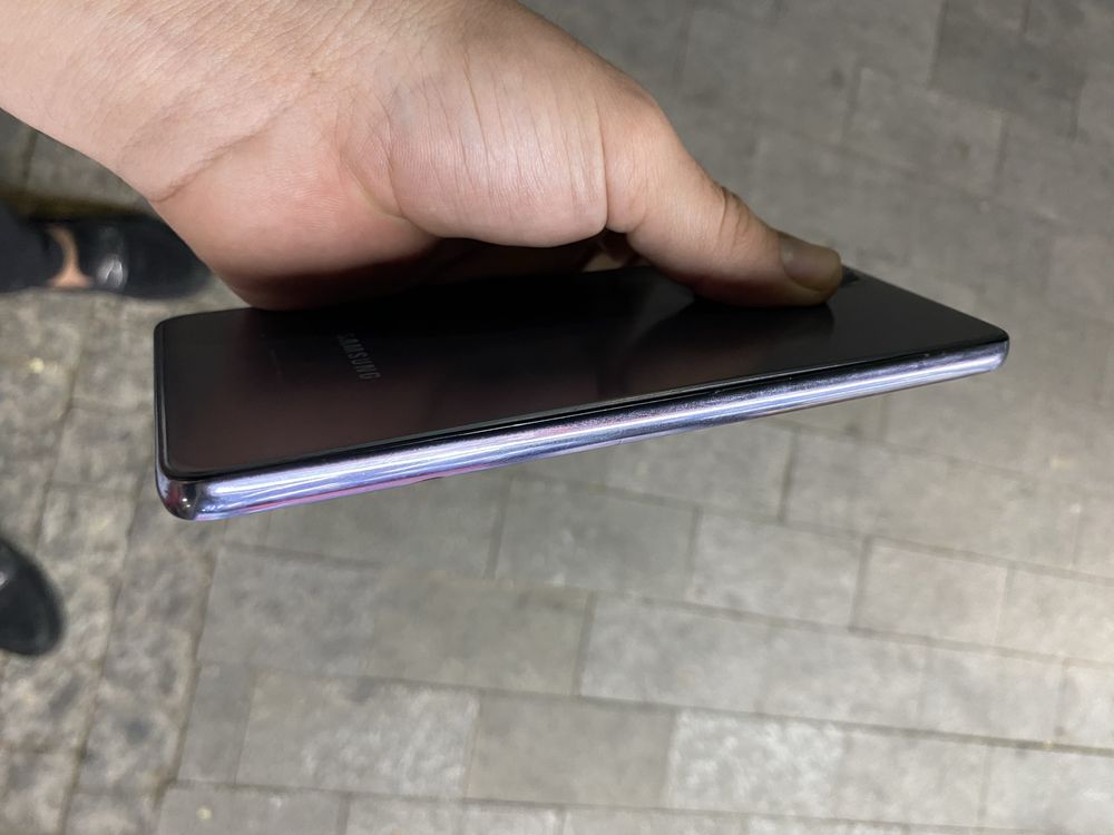 Samsumg A73 sotiladi