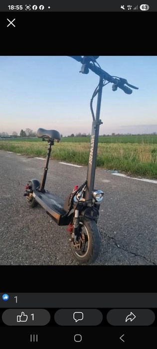 Vând trotineta electrică hitway