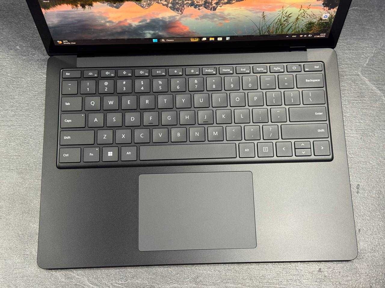 Surface Laptop 4 / i7 1185G7 / 16Gb/256Gb *13.5” IPS 2K FaceID