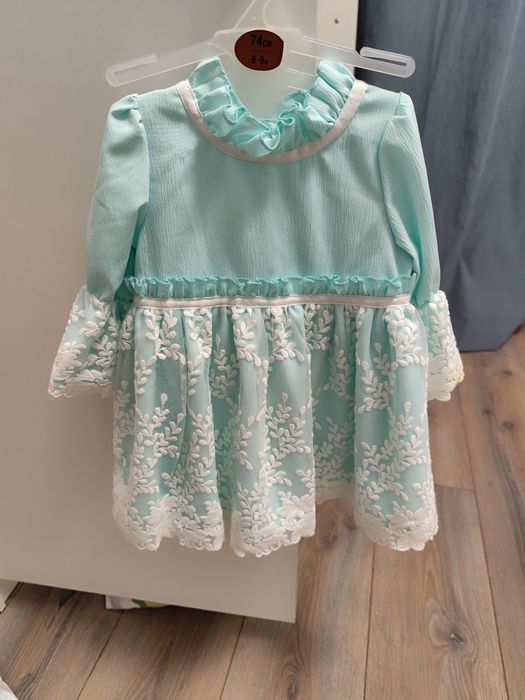 Rochie turcoaz  cu dantela alba
