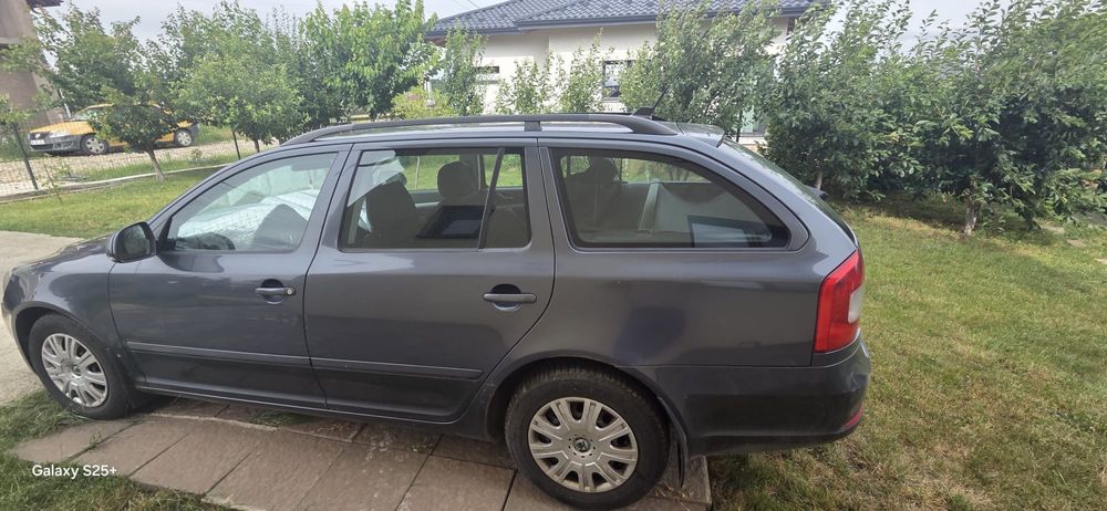 Vând Skoda Octavia 2