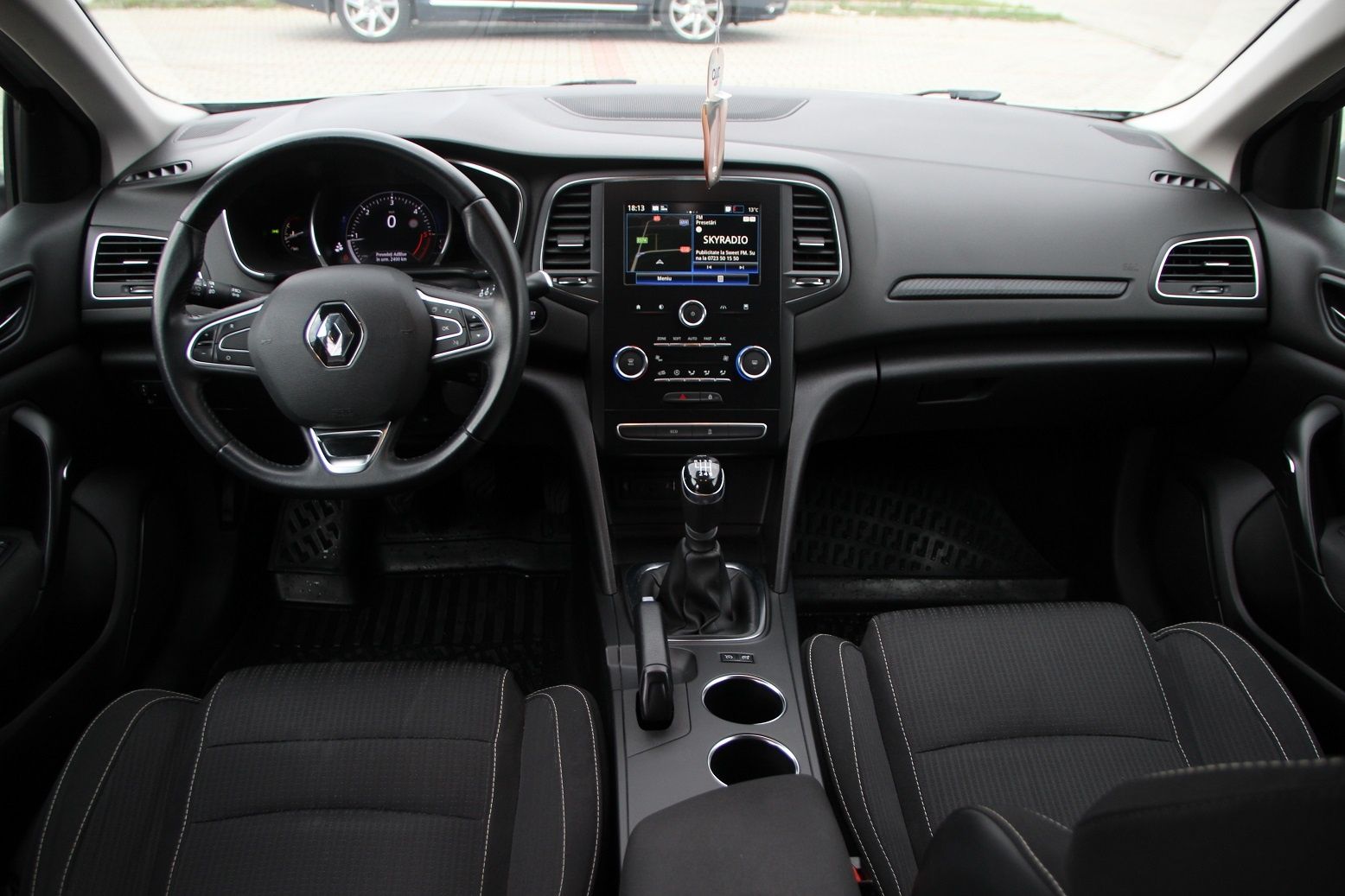Vind Megane 4 unic proprietar