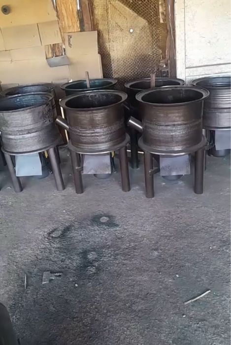 Кормоизмельчитель Дробилка Дровилка для зерна и сено кукуруз каспи ред