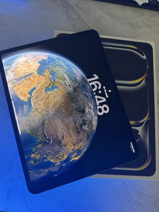 iPad pro M4 13inch Wi-Fi 256Gb Имеется торг
