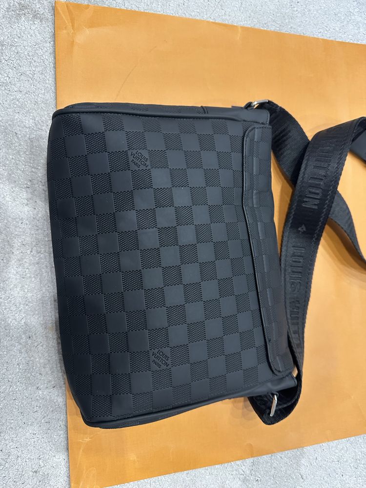 Мъжка чанта Louis Vuitton