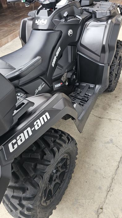 Vând can-am outlander  1000 R