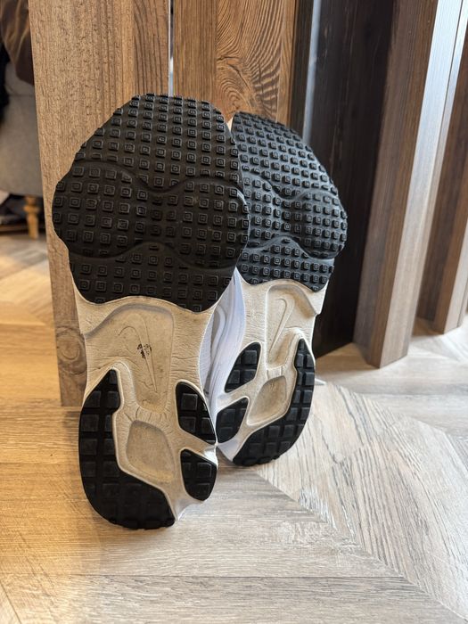 Nike Air Zoom - Маратонки