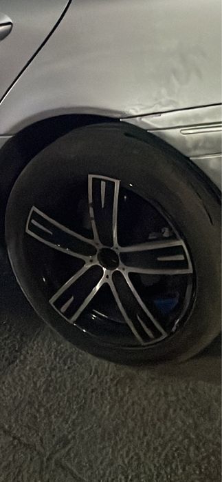 Диски с шынами на R18 5 отверстий