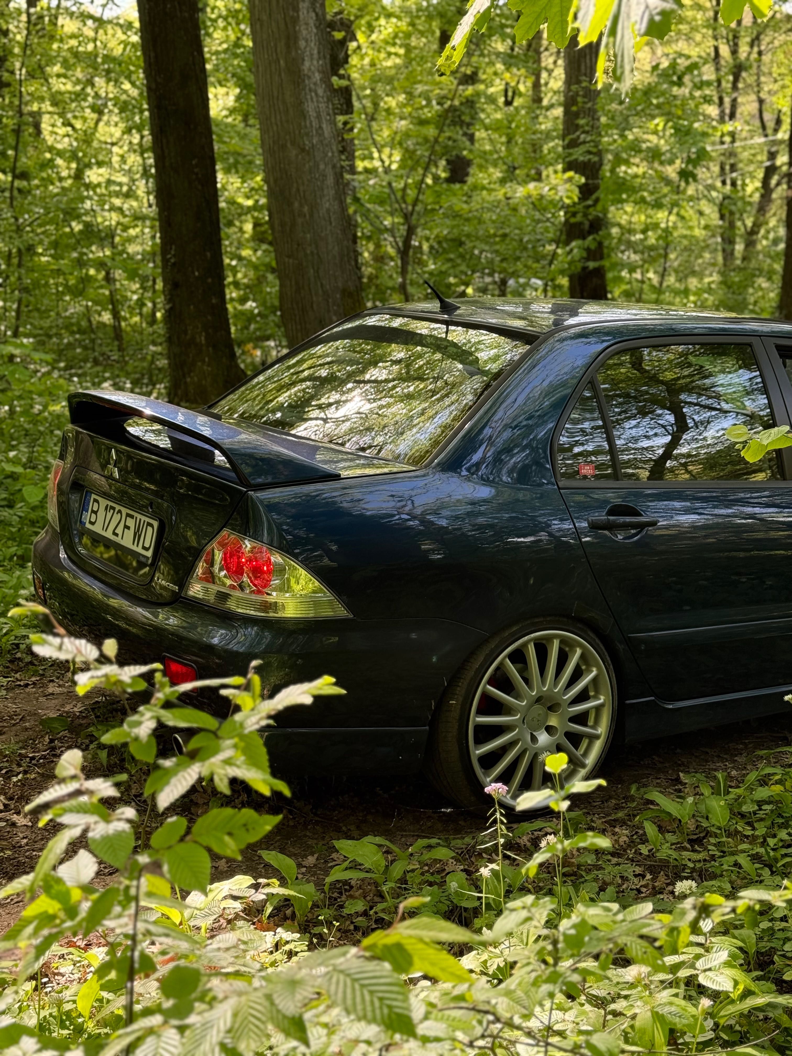 Mitsubishi lancer baby evo
