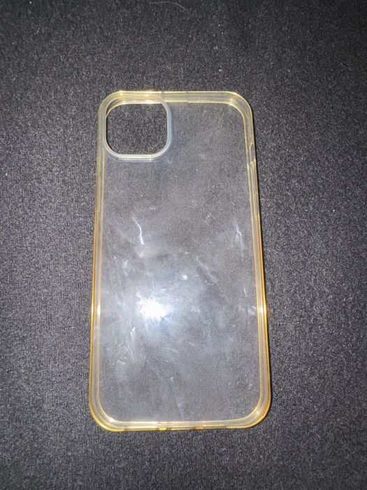 Vand 5 huse de iphone 15 plus si una de iphone 13 pro