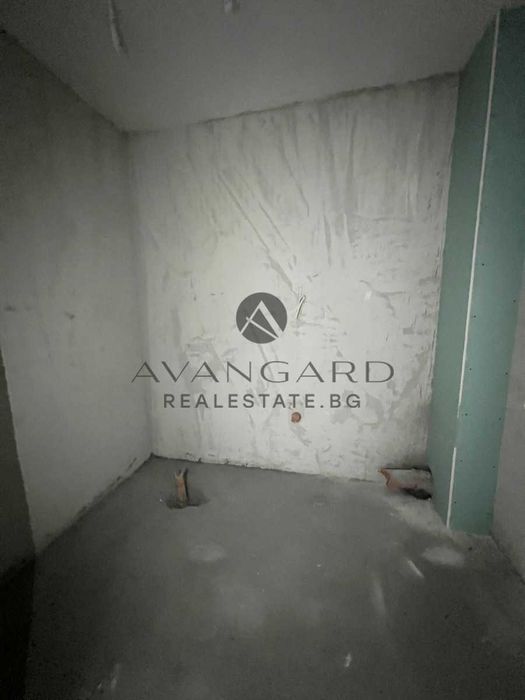 оф.24220 Двустаен апартамент пред акт 16/ Полиграфия