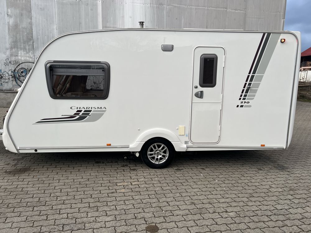 Rulota Swift Charisma  pt 3/4 pers an 2009 baie mare mover inm Ro