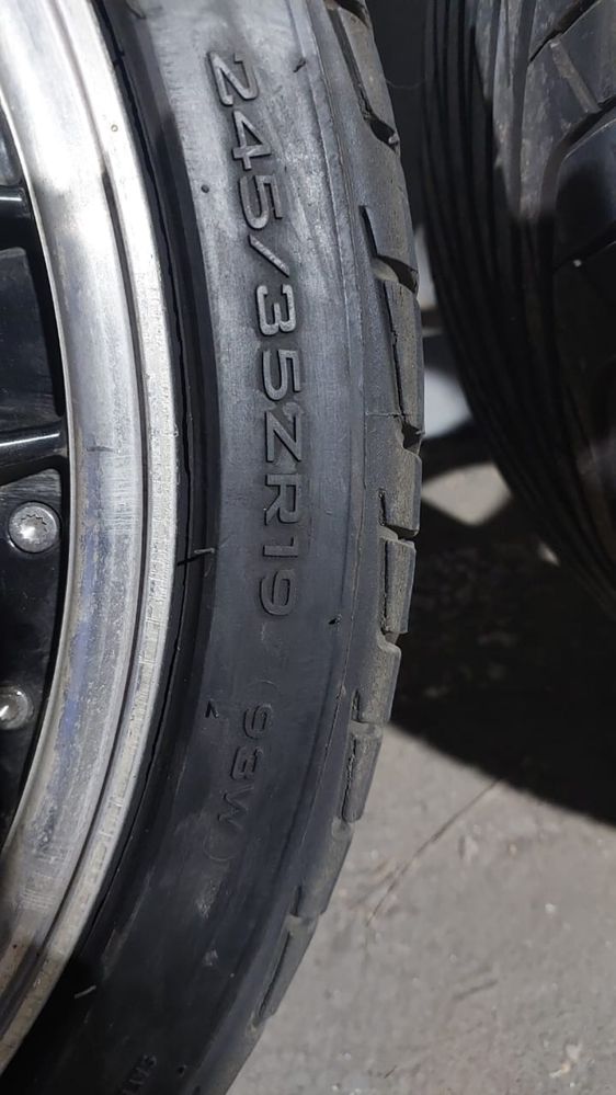 Диски с шинами 245/35z/r19