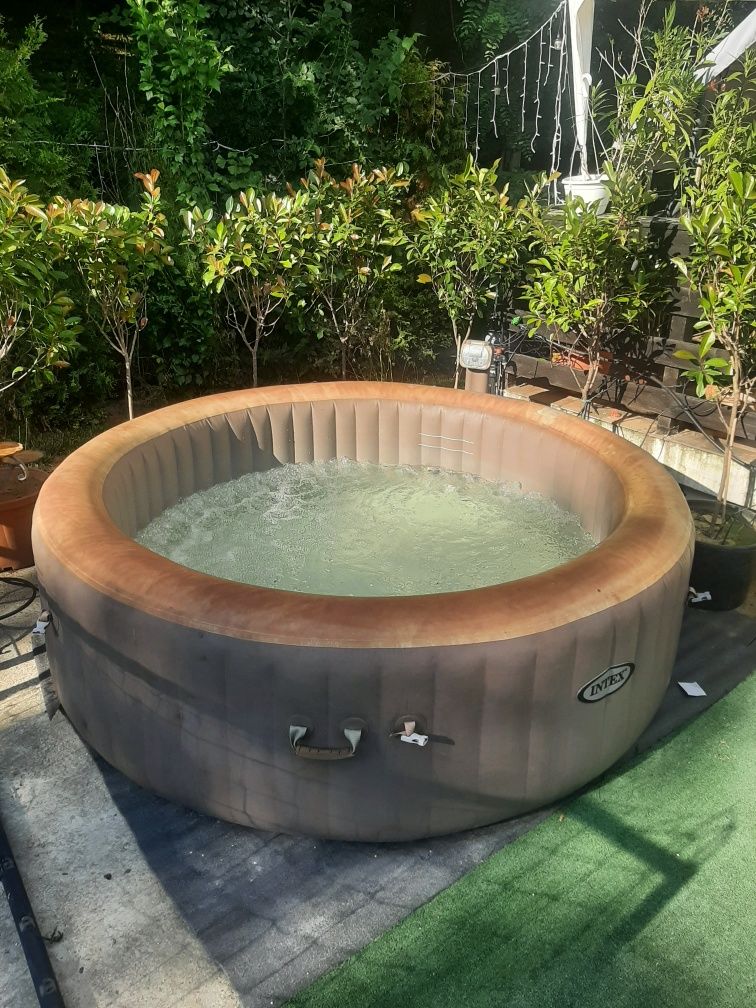 Jacuzzi gonflabil