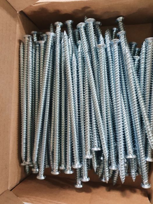 Suruburi fixare cadre, tamplarie ,tocuri, uși, geamuri, ferestre