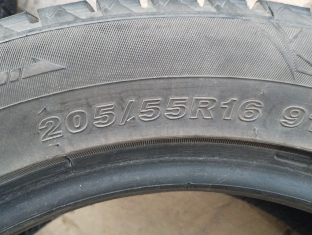 Продам зимние шины