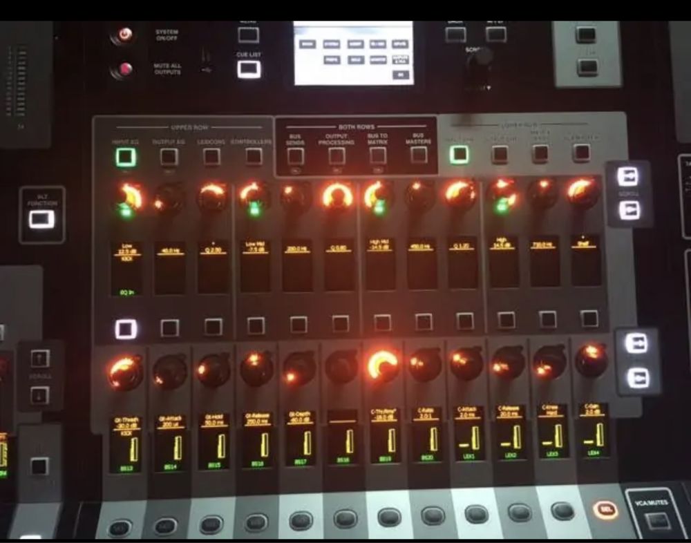 mixer digital Soundcraft Si3, case inclus