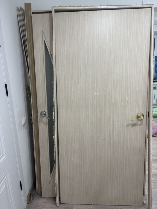 Продам межкомнатные двери б/у