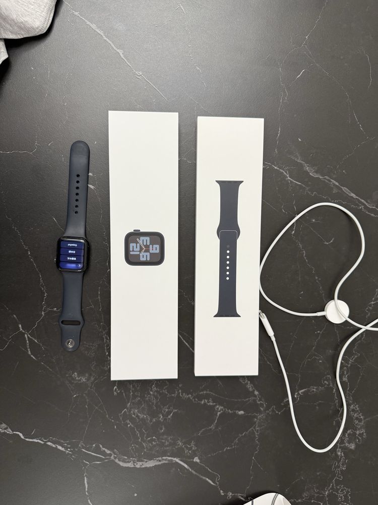 Apple Watch SE 2 40mm