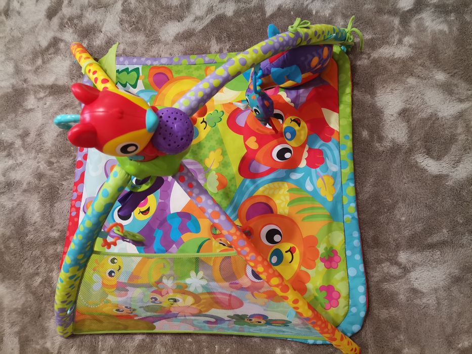 Активна гимнастика за бебе