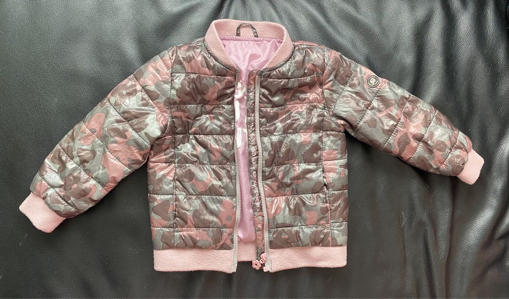 Пролетно якенце Reserved