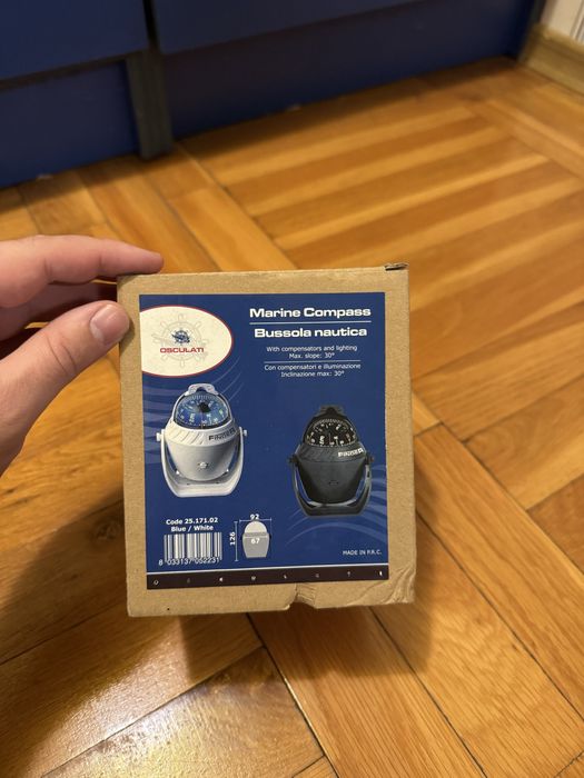 Яхтен компас Finder by Osculati чисто нов!!!