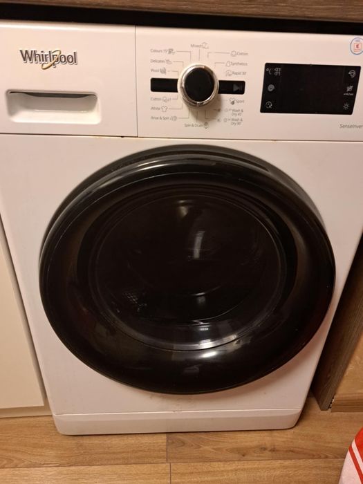 Пералня Whirlpool
