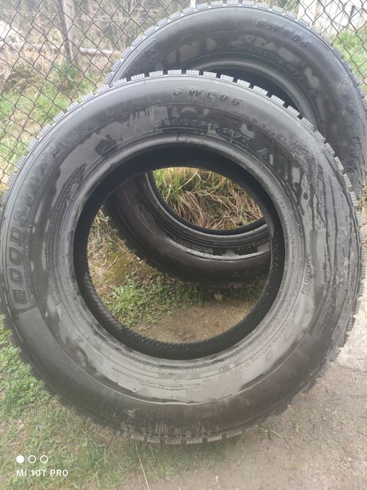Зимни гуми Goodride 245/65/17