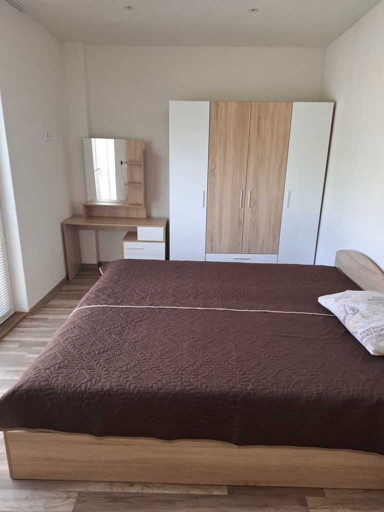 Дава се под наем Тристаен апартамент в Свиленград - 70 кв.м за 382.5 € - Снимка #9