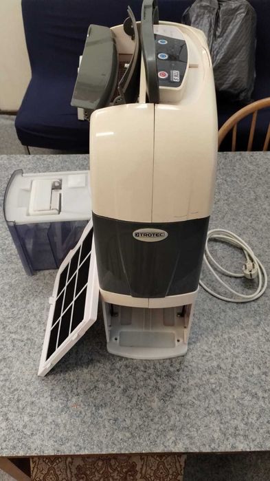 Dezumidificator Trotec TTK70S, 24 litri/zi, 150mc/h pt spatii de 50mp