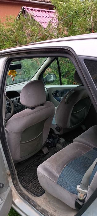 Renault scenic  ieftin