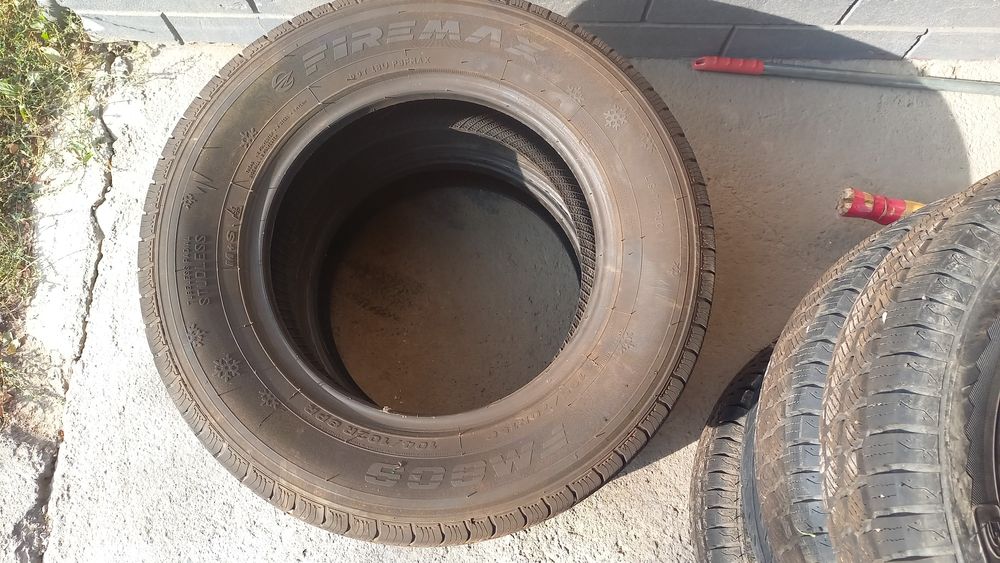 Колеса на грузую машина, состояние идеальное