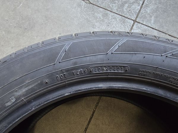 235/55/20 DUNLOP 4бр