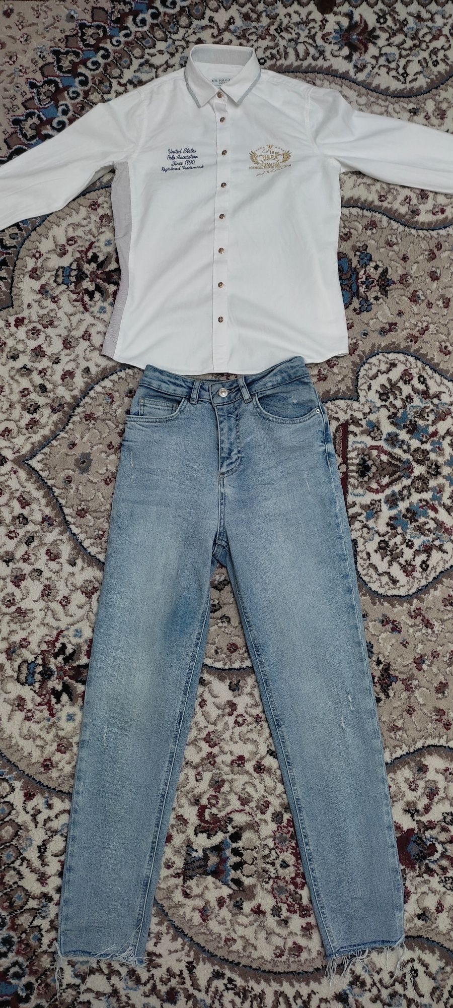Рубашка и джинсы женские фирменные