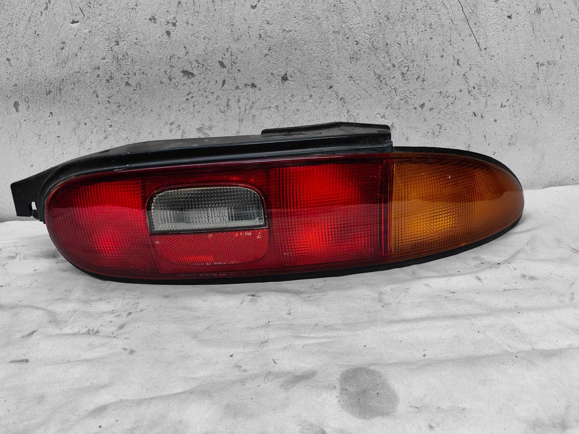 Оригинален стоп Мазда  Mazda MX-3