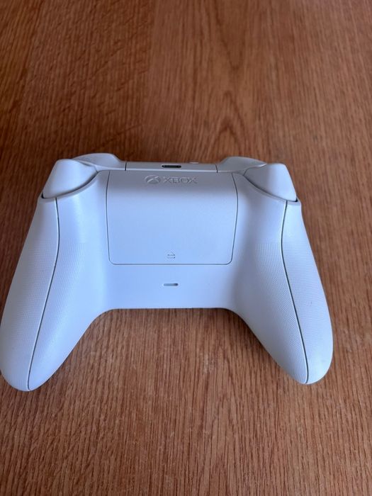 Controller Xbox serios x/s+doua jocuri