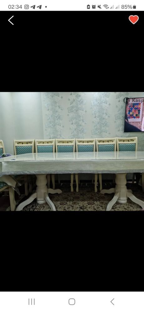 Продам стол и стулья