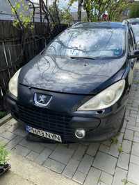 Dezmembrez Peugeot 307