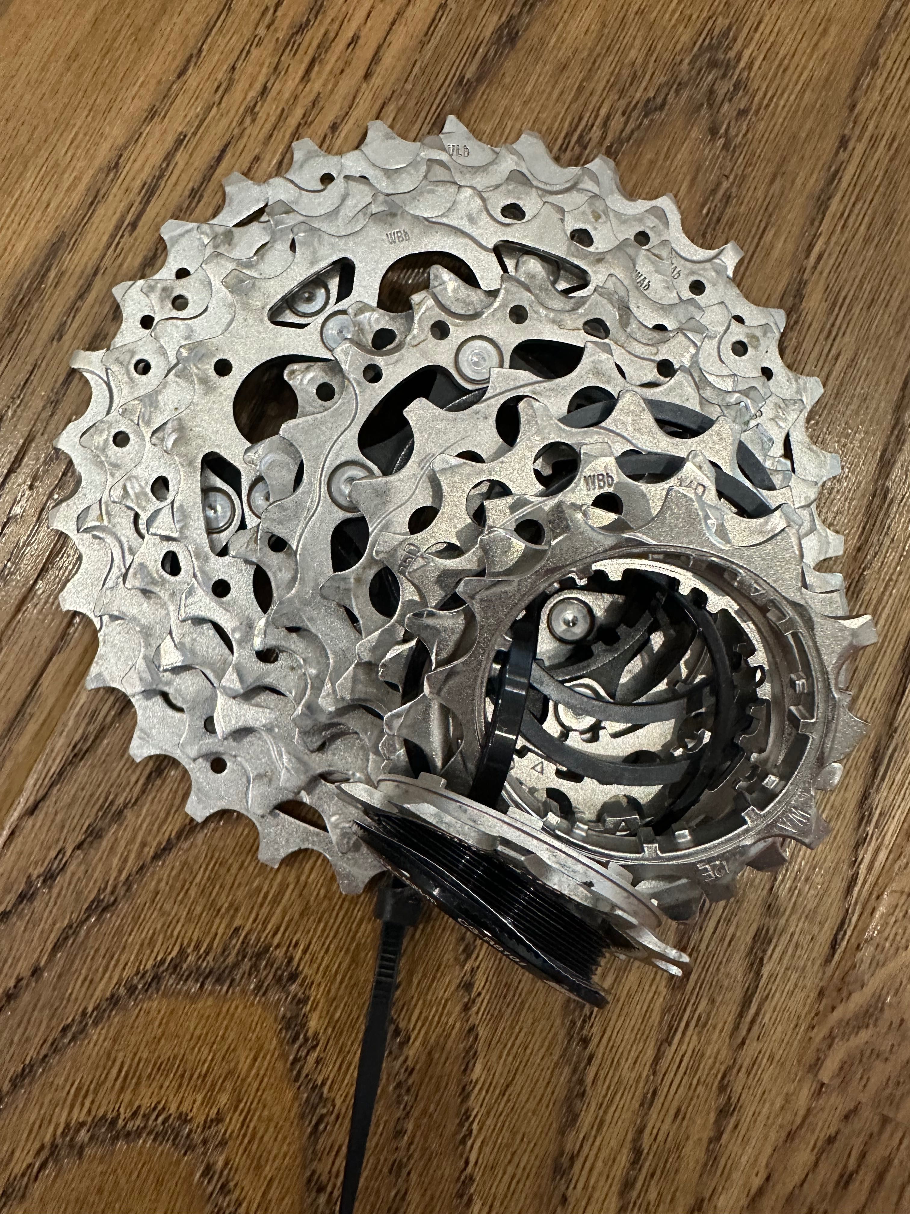 Касета за шосеен велосипед Shimano Ultegra CS-R8101 12-скорости 11-30T