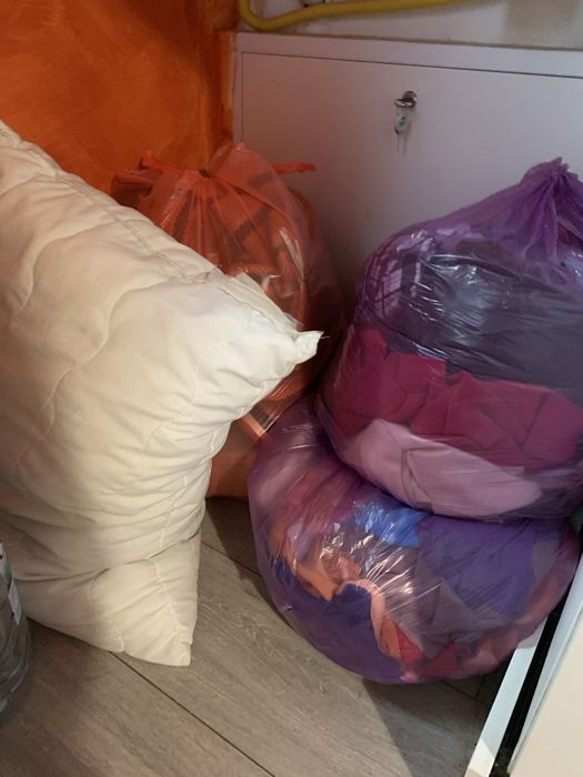 Donez haine, incalțaminte