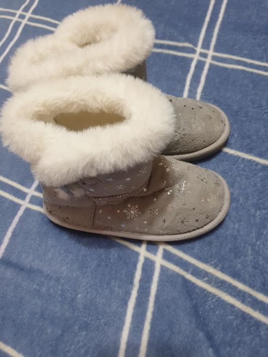 Сапожки для девочек