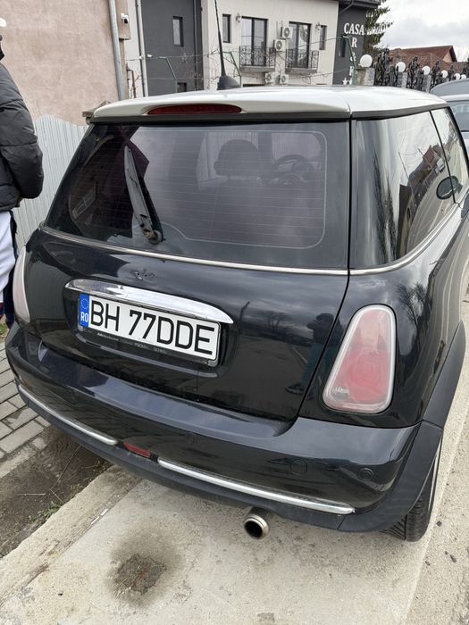 Vând mini cooper