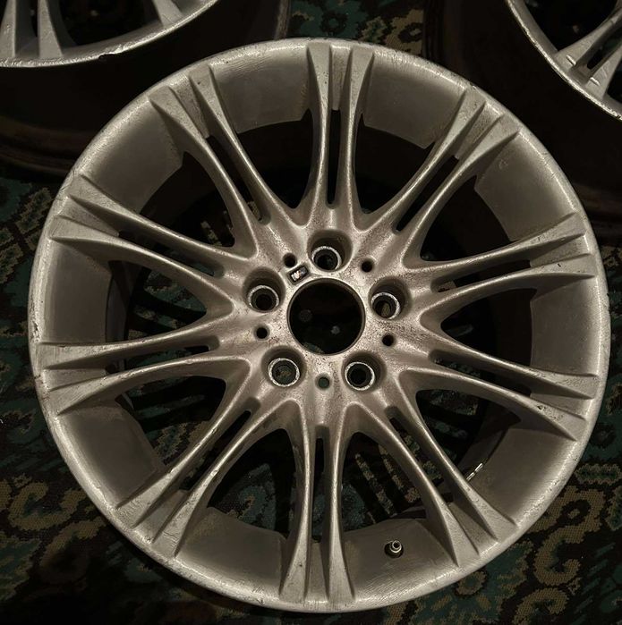 Запазени джанти за бмв