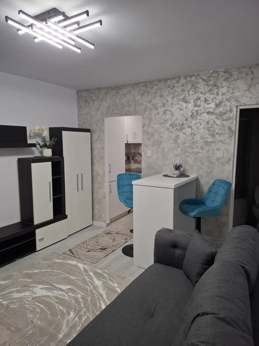 Garsoniera 21 mp, Kaufland Nicolina, per. fizică, renovată total, lux
